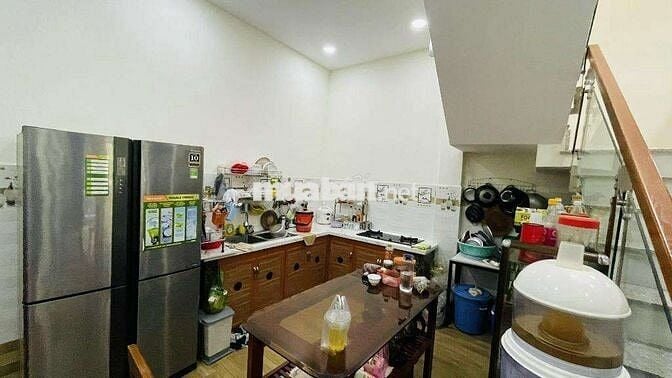 Ô TÔ ĐỖ CỬA- 3PN- NHÀ ĐẸP BTCT Ở NGAY- NGANG BỀ THẾ, 66m2