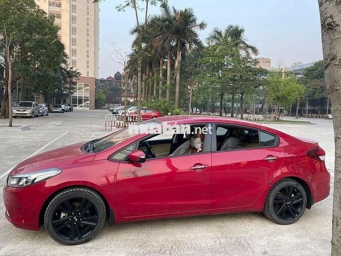Kia Cerato 2018 1.6 MT - 70000 km