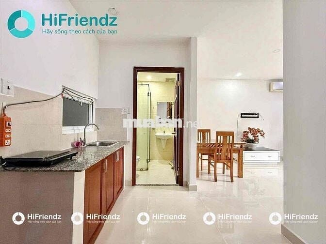 1 Phòng Ngủ - 40m2 - Ban Công -Thang Máy- Full Nội Thất-Khu Cộng Hoà