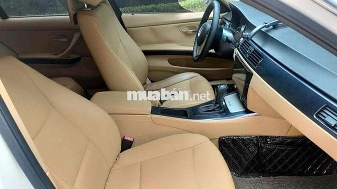 BMW 2010 Trắng 5 chỗ Tự động