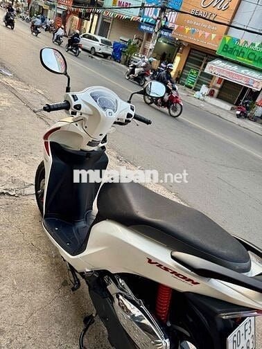 🟢🟢 Vision trắng đký T11/2020 khoá Smarkey xe đẹp