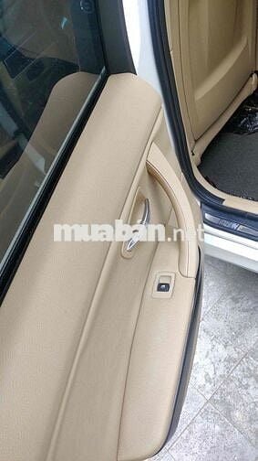 BMW 2010 Trắng 5 chỗ Tự động