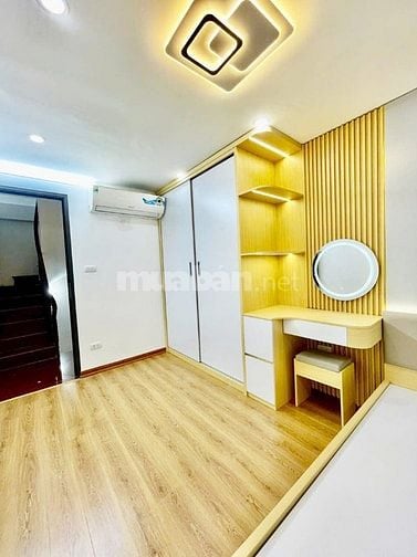 NHÀ ĐỐNG ĐA ĐẸP NỘI THẤT XỊN 3PN, 1 NHÀ RA OTO TRÁNH, NỞ HẬU_7,68TỶ