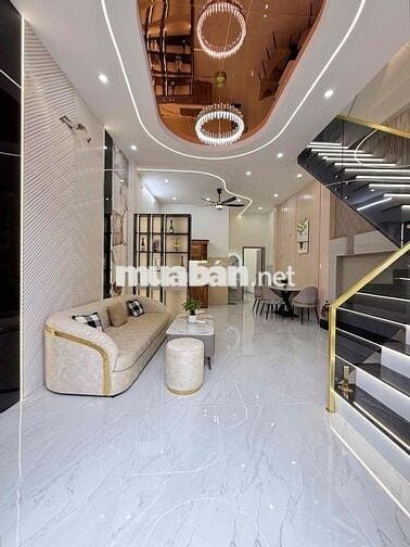 Chính chủ bán nhà trục chính hẻm 147 (LT 12-20) đường Nguyễn Văn Cừ