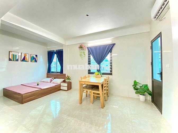 NGAY NGÃ TƯ NGUYỄN HOÀNG - TRẦN BÌNH - NGÕ 52 MỸ ĐÌNH - STUDIO FULL ĐỒ