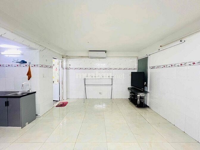 CĂN HỘ 2P NGỦ,1P KHÁCH,RỘNG 40m2,SẴN NỘI THẤT-SẴN NỘI THẤT CƠ BẢN