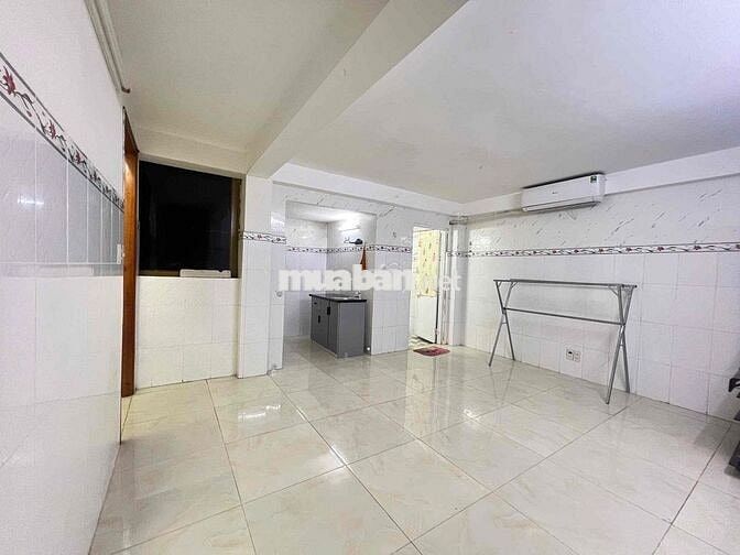 CĂN HỘ 2P NGỦ,1P KHÁCH,RỘNG 40m2,SẴN NỘI THẤT-SẴN NỘI THẤT CƠ BẢN