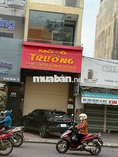Cho Thuê nhà mặt tiền tại Quang Trung, phù hợp với kinh doanh, nhà ở.