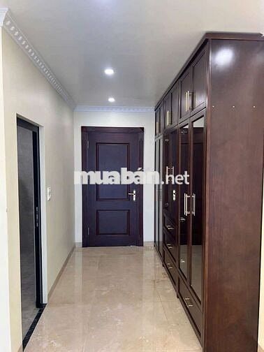 HIẾM Mặt Phố Ngô Gia Tự 100m2 6 Tầng thang máy 25 Tỷ Long Biên