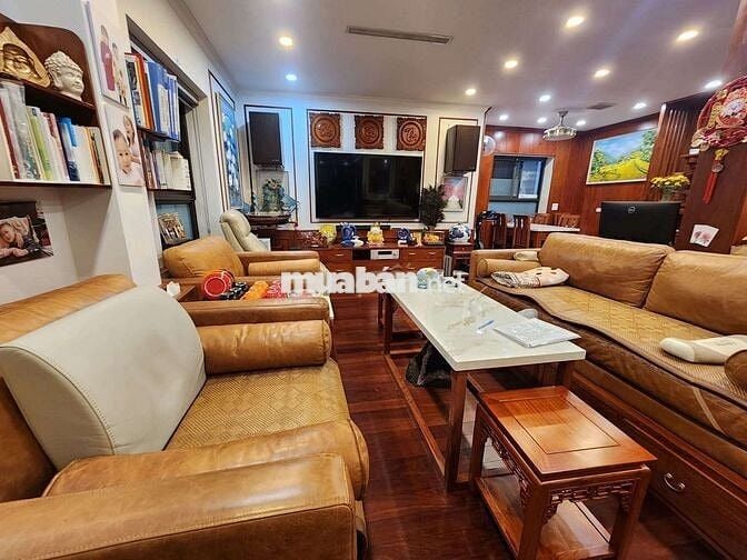 SIÊU PHẨM! KĐT VIỆT HƯNG – 105M² – PHÒNG KHÁCH SIÊU RỘNG–GIÁ HƠN 9 TỶ