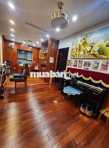 SIÊU PHẨM! KĐT VIỆT HƯNG – 105M² – PHÒNG KHÁCH SIÊU RỘNG–GIÁ HƠN 9 TỶ