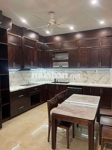 HIẾM Mặt Phố Ngô Gia Tự 100m2 6 Tầng thang máy 25 Tỷ Long Biên