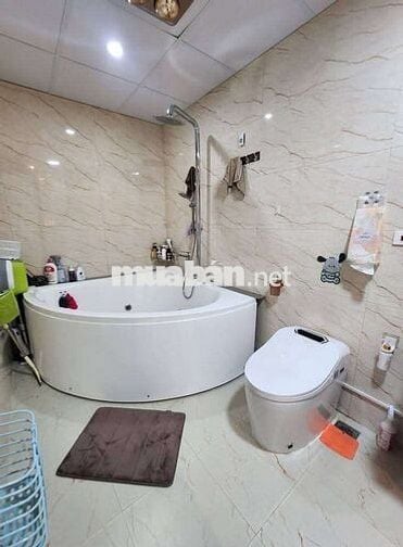 SIÊU PHẨM! KĐT VIỆT HƯNG – 105M² – PHÒNG KHÁCH SIÊU RỘNG–GIÁ HƠN 9 TỶ