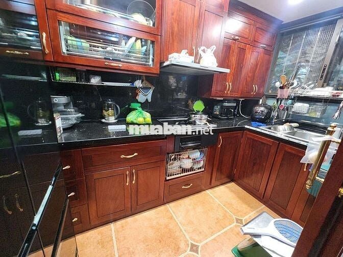 SIÊU PHẨM! KĐT VIỆT HƯNG – 105M² – PHÒNG KHÁCH SIÊU RỘNG–GIÁ HƠN 9 TỶ