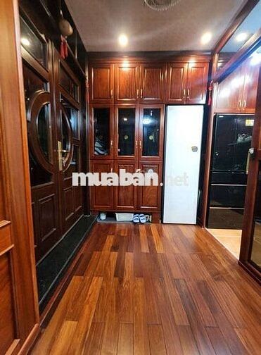 SIÊU PHẨM! KĐT VIỆT HƯNG – 105M² – PHÒNG KHÁCH SIÊU RỘNG–GIÁ HƠN 9 TỶ
