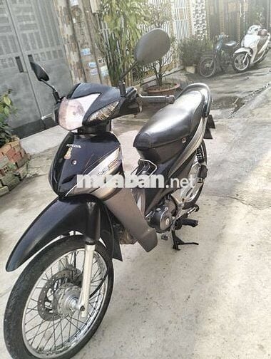 Honda Wave Đen Bạc 25601 km