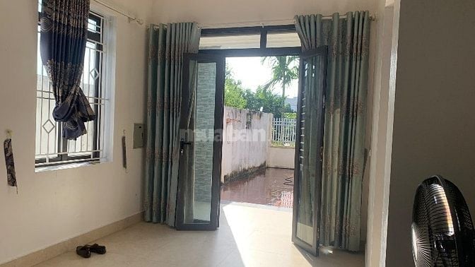 Chính chủ bán nhanh nhà biệt thự sân vườn đẹp