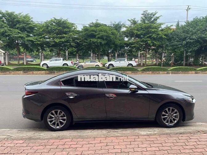 Mazda 3 2020 Sedan 1.5L Premium - 45000 km