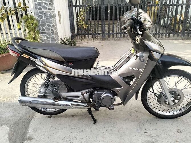 Honda Wave Đen Bạc 25601 km
