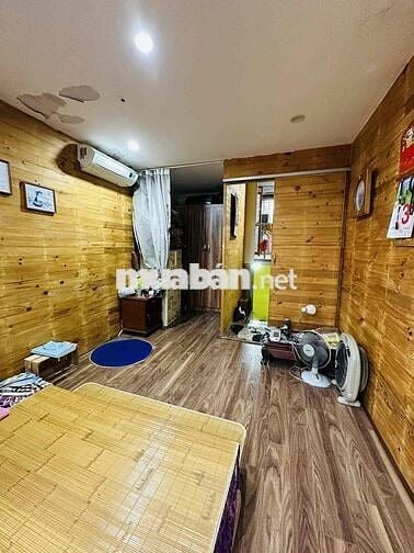 nhà Nguyên căn Tân Mai gần Hồ Đền Lừ 28m x 2 tầng 2PN 2WC full đồ 5tr