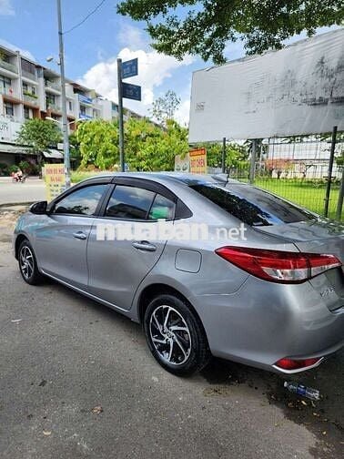 Toyota Vios Bạc 5 chỗ Số tự động