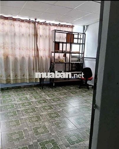 Nhà Có 3Pha 4x10m 2Lầu (3PN 2WC) Hẻm 4m. Chiến Lược, Bình Tân