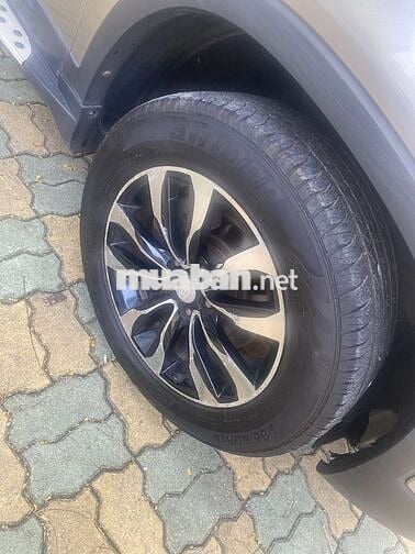 Bán xe kia sorento 2.4 GATH bản new 2013 hót