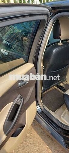 Chính chủ, Focus Trend 1.6, xe cá nhân rất chất