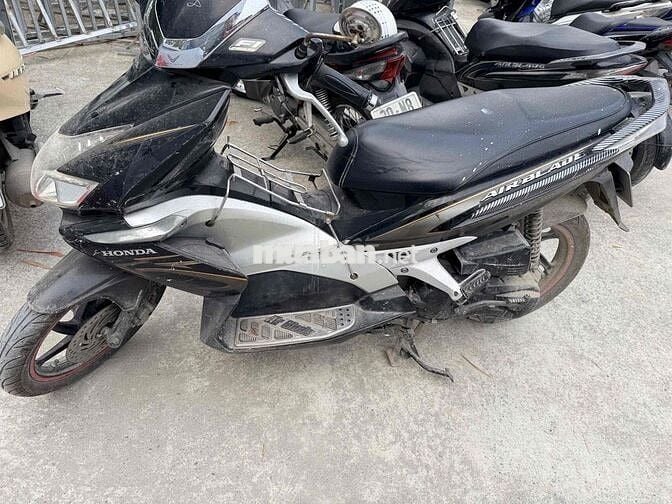 e bán airnlade chính chủ máy nguyên zin hết nhé