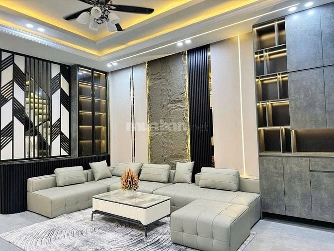  Bán gấp nhà kế bên Aeon Mall Bình Tân đang cho thuê 11triêu/tháng SHR