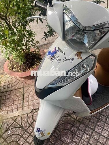 Honda Lead màu Trắng Đã sử dụng