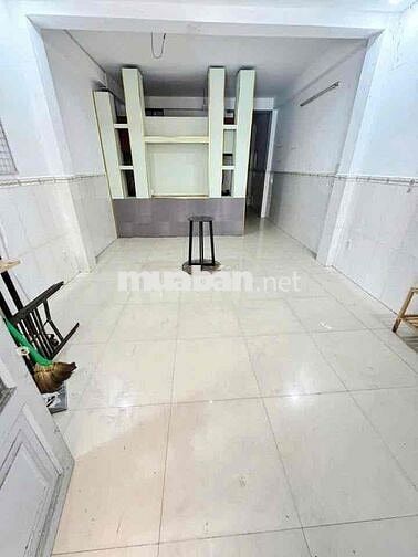 Nhà Có 3Pha 4x10m 2Lầu (3PN 2WC) Hẻm 4m. Chiến Lược, Bình Tân