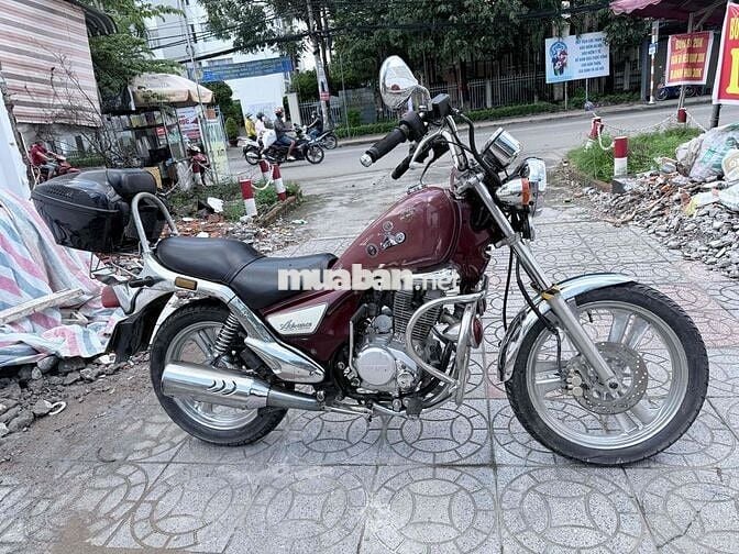 Daelim VS125cc Đỏ mận