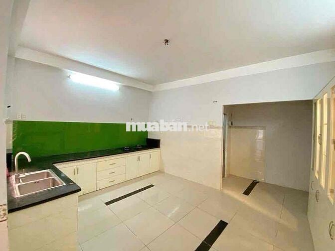 BÁN NHÀ QUẬN 7  - CÓ DÒNG TIỀN - 98M2 - 3 PHÒNG NGỦ - NHỈNH 8 TỶ