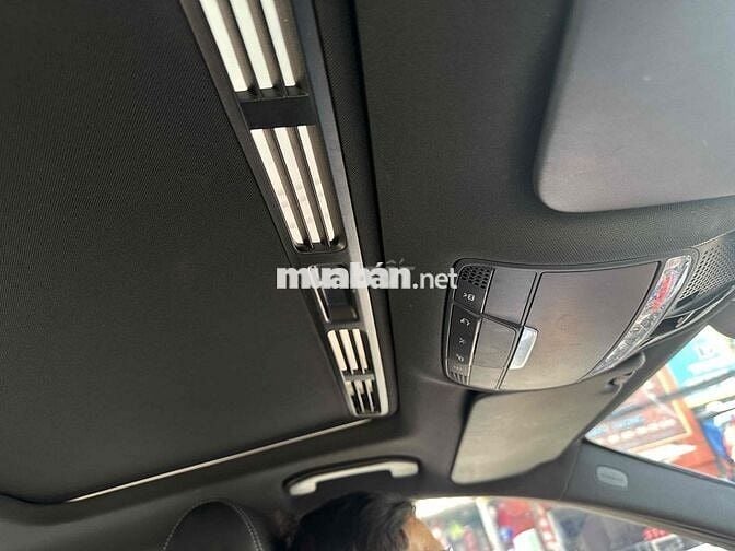 C300 AMG 2016 lăn bánh cuối 2017- 89000 km