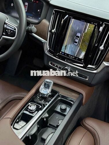 Volvo S90 2023 LWB Ultimate B6 AWD - 24000 km