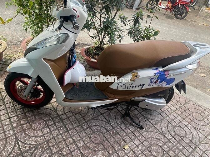 Honda Lead màu Trắng Đã sử dụng