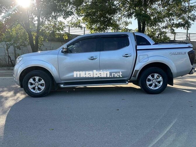 Nissan Navara 2016 NP300 EL 4x2 AT - 140000 km