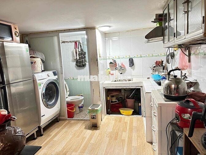 nhà Nguyên căn Tân Mai gần Hồ Đền Lừ 28m x 2 tầng 2PN 2WC full đồ 5tr