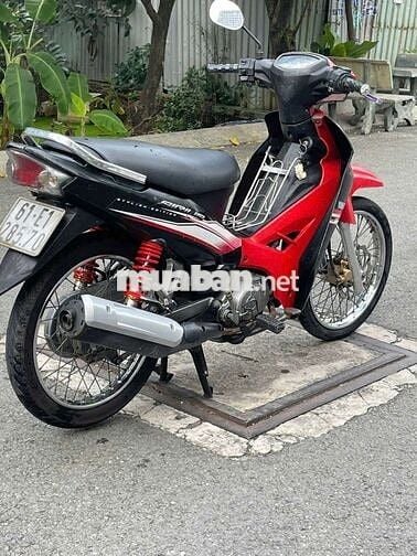 Sirus nhật . Xe y hình