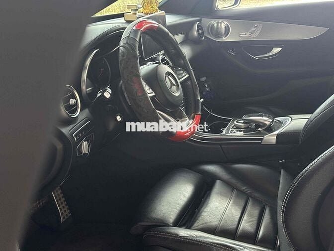 C300 AMG 2016 lăn bánh cuối 2017- 89000 km