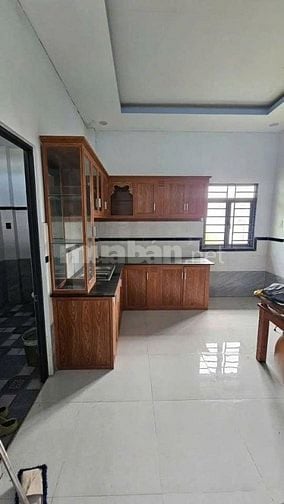 🌻 Chính chủ gửi căn nhà cấp 4 xã Rạch Kiến - SHR