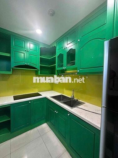 Cho thuê căn hộ 2 phòng ngủ 2WC. chung cư Botanica Premier. gần sân ba