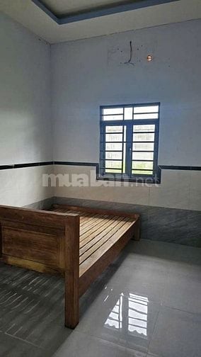 🌻 Chính chủ gửi căn nhà cấp 4 xã Rạch Kiến - SHR