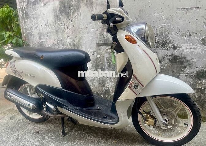 Yamaha Mio Classic 2011 Trắng Nâu 303838 km