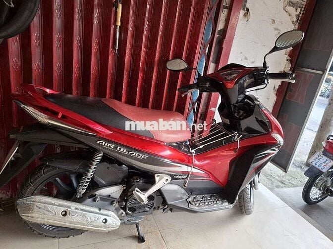 Honda Air Blade Đỏ đen