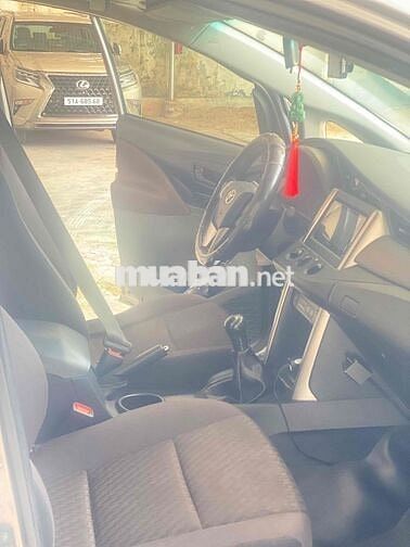 Toyota Innova 2020 E 2.0 MT - 86000 km