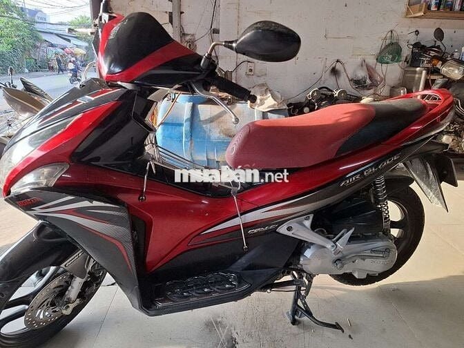 Honda Air Blade Đỏ đen