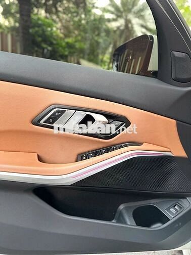 BMW 320i Sportline 2023 Trắng/Nâu rất đẹp !
