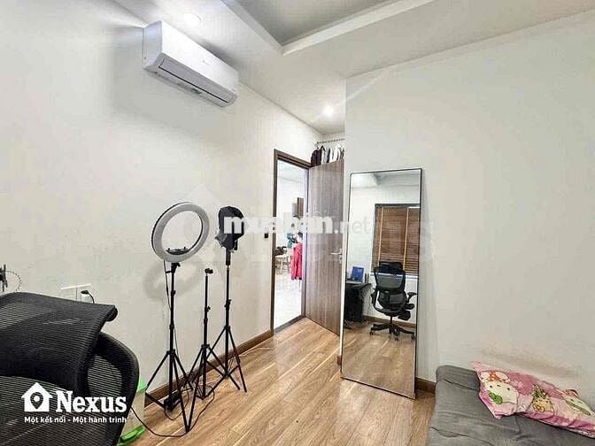 CHO THUÊ CHUNG CƯ GẦN PHÚ MỸ HƯNG , HOÀNG QUỐC VIỆT FULL NỘI THẤT